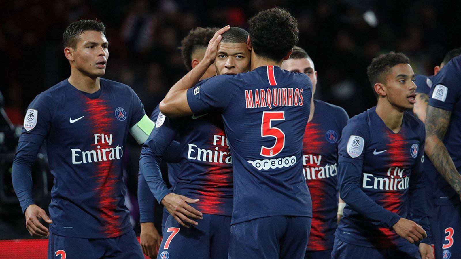 年轻球员并 年轻球员并