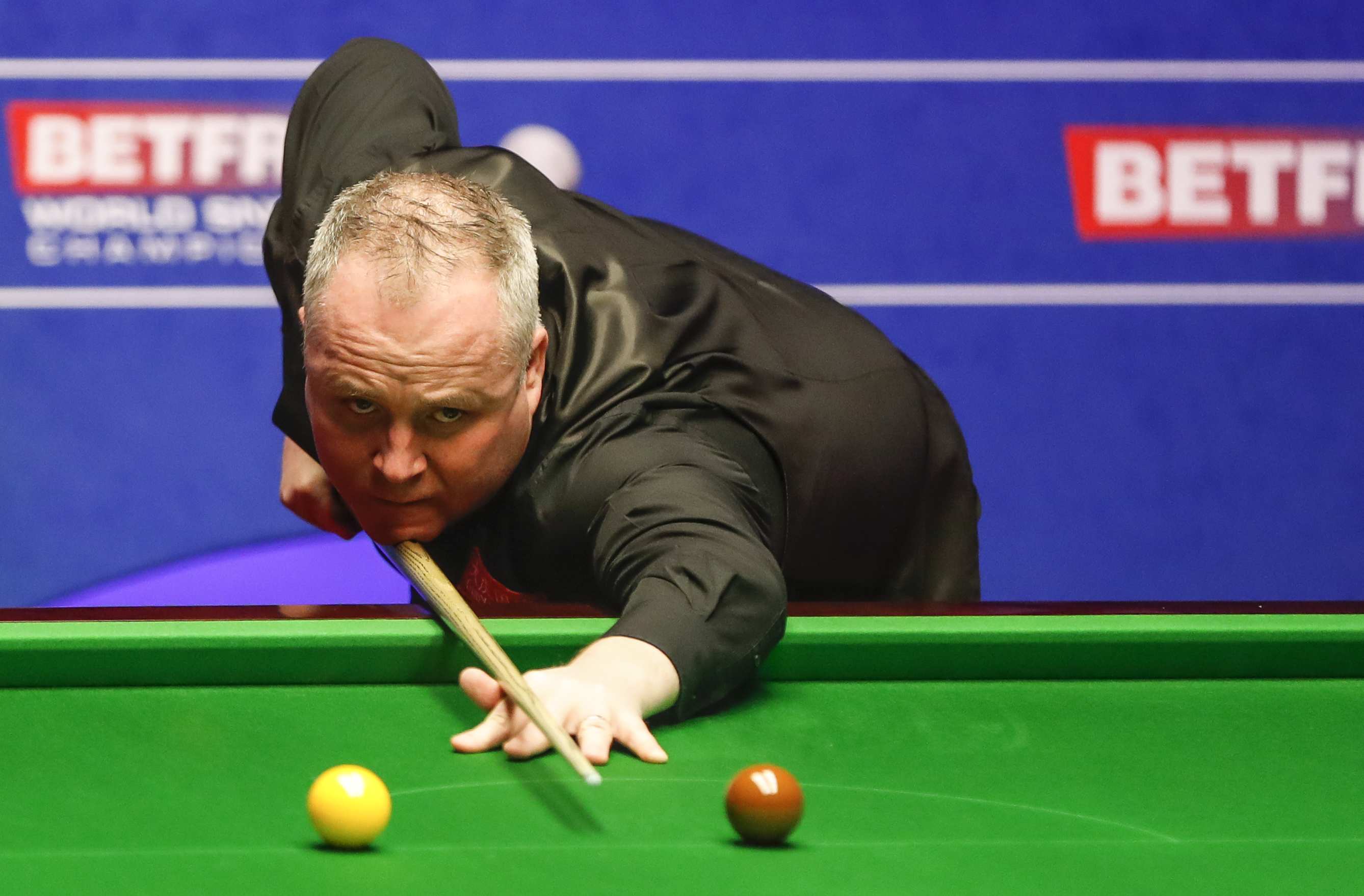 瞩目的青年 瞩目的青年