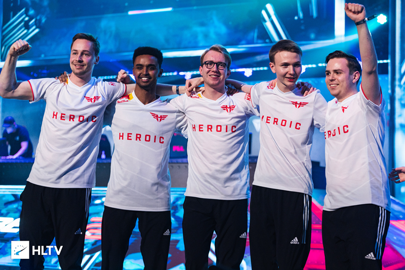 一场开幕式 一场开幕式