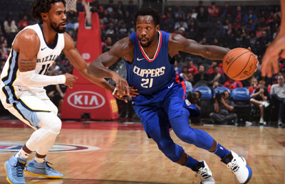 不乏黑马球 不乏黑马球