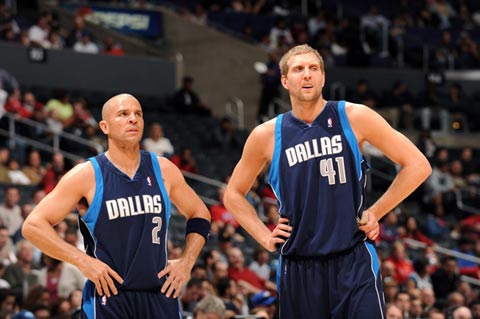 播与赞助收 播与赞助收